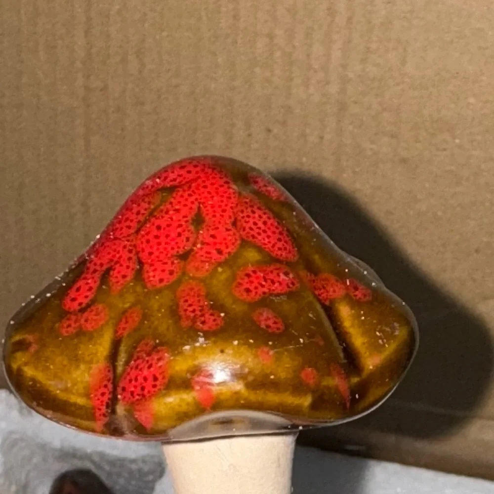 Colorful Ceramic hand made Mushrooms set of 8 well packaged; colors vary! New! - Picture 5 of 12